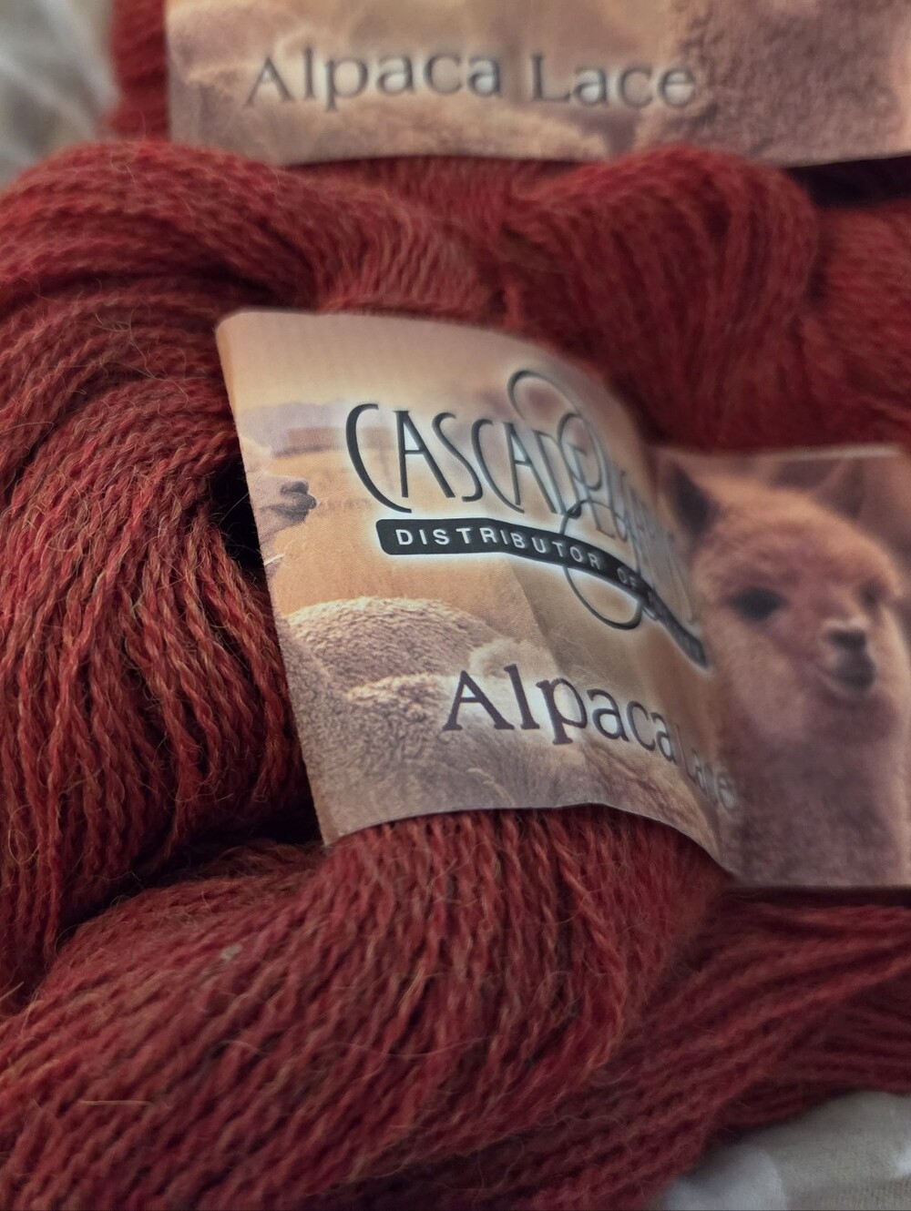 NEW CASCADE YARN 2 HANKS 100% Baby Alpaca Knitting Yarn Color 1425 - Picture 4 of 7